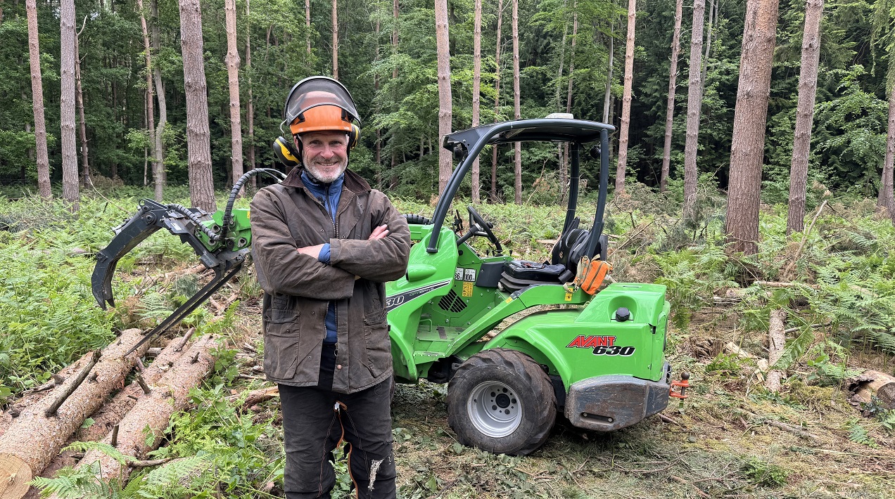 APB Treecare has recently invested in a range of Avant machines and a Leguan 225 Spider Lift, significantly improving their speed, safety, and overall efficiency